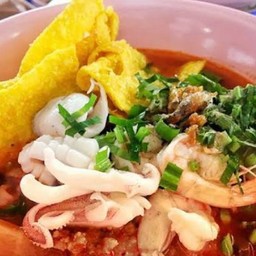 เย็นตาโฟทะเลเส้นใหญ่