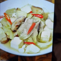 ผัดผักกาดองเต้าหู้เห็ดเจ