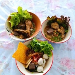บ้านฟ้าก๋วยเตี๋ยวเป็ด ดอยสะเก็ด