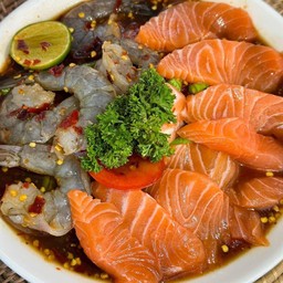 ยำปลาร้าแซ่บ 2 สหาย(กุัง+ม่อน)