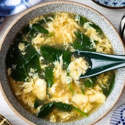 ย.ยักษ์ จานใหญ่