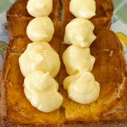 ขนมปังเนย-วานิลลา