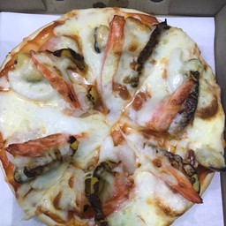 พิซซ่าหน้าซีฟู้ด ( S )