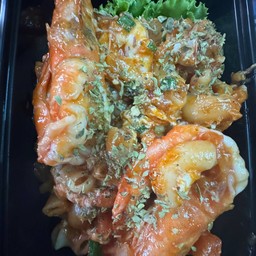 ผัดมักกะโรนีกุ้ง