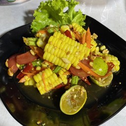 ตำข้าวโพดไข่เค็ม
