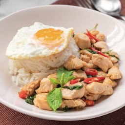 ไก่ผัดกะเพรา