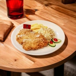 สเต๊กไก่ทอดซอสมะนาว Chicken fired with lemon mayo