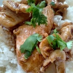 ข้าวหมูทอดซีอิ้ว