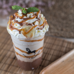 ไวท์ช็อคคาราเมลบานาน่า