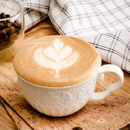 ลาเต้ร้อน