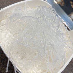 วุ้นเส้น