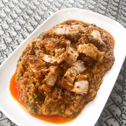 ผัดผงกะหรี่ (กับข้าว)