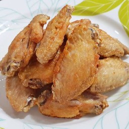 ปีกไก่ทอดเกลือ