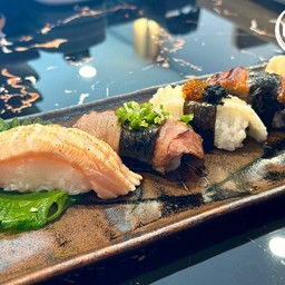 Aburi Sushi Set