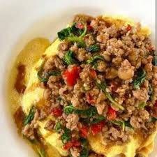 กระเพราไข่ข้น(อาหารตามสั่ง)