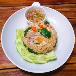 ข้าวผัดหมู (สันในหมู)