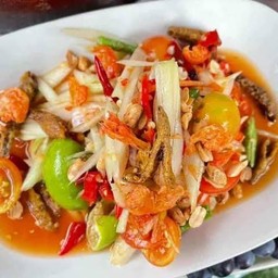 ตำไทยปลากรอบ