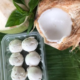 ไอติมกะทิสด..แบบจุกๆๆ