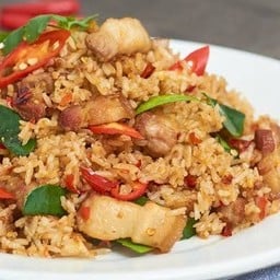 หมูสามชั้นผัดกะปิคลุกข้าว (ทีเด็ด)