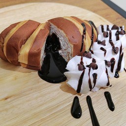 ครัวซอง ช็อกโกแลต+วิปครีมช็อกชิป