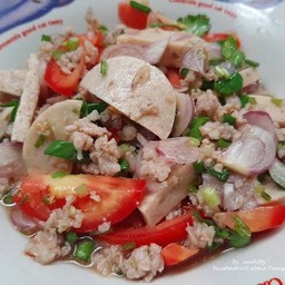 ยำหมูยอใส่หมูสับ