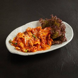 สามชั้นผัดกิมจิ Stir-fried Pork with Kimchi