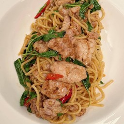 สปาเก็ตตี้กะเพราหมู