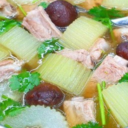 ต้มจืดซี่โครงหมูฟัก