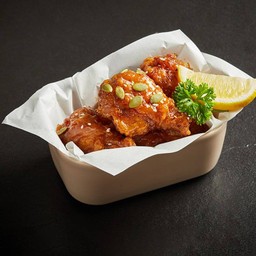 ไก่ทอดฮันนีบัตเตอร์ Honey Butter Chicken