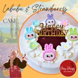 Labubu with strawberry Cake ครึ่งปอนด์