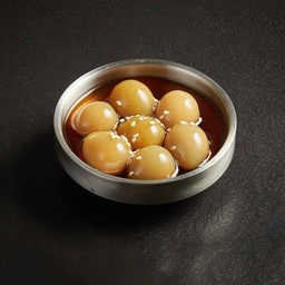 ไข่นกกระทาดองน้ำผึ้ง Honey Quail Egg