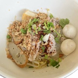 ก๋วยเตี๋ยวต้มยำแห้ง