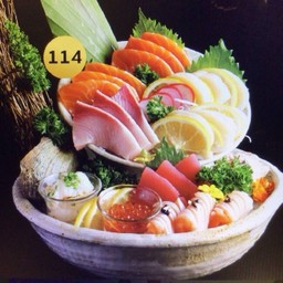 114.ชุดปลาดิบรวม 7 อย่าง