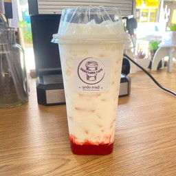 สตอเบอรี่นมสด