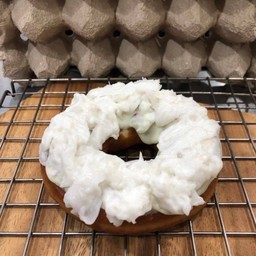 Donut มะพร้าว