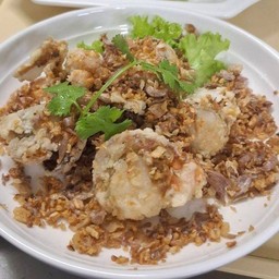 หอยเชลล์ทอดกระเทียม