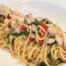 สปาเก็ตตี้กะเพราปู