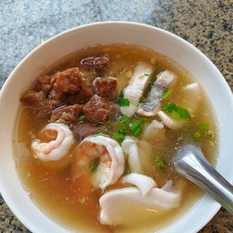 ข้าวต้มรวมมิตร + บะเต็ง