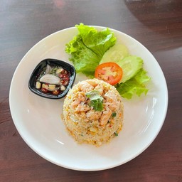 ข้าวผัดปู