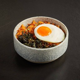 ข้าวผัดกิมจิ Kimchi Fried Rice