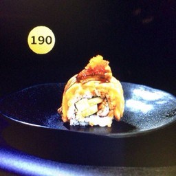 190.ปลาแซลมอนเบิร์นไฟท็อปตับห่าน+ไข่กุ้งโรล 
