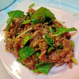 หมูก้อยมะนาว