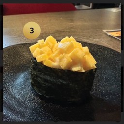 03.ซูชิสลัดไข่หวาน