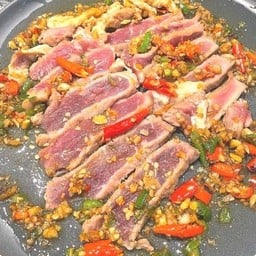 เนื้อคลุกพริกเกลือกระเทียม (Picanha)