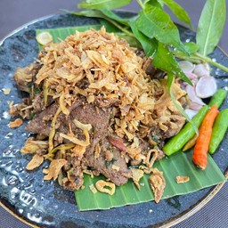 ลาบเมืองหมูคั่วสุก