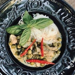 ขนมจีน + แกงเขียวหวาน