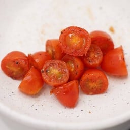 Grilled Cherry Tomatoes