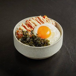 ข้าวหน้าไก่สไปซีมาโย Spicy Mayo Chicken Rice Bowl