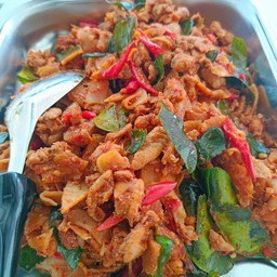 กะเพราพริกแห้ง กะเพราพริกแห้งหน้าเซเว่นจุด2ตลาดทรัพย์ทวี