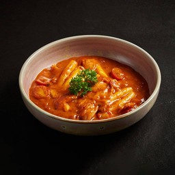 ต๊อกบกกีโรเซเบคอน Rosé Bacon Topokki